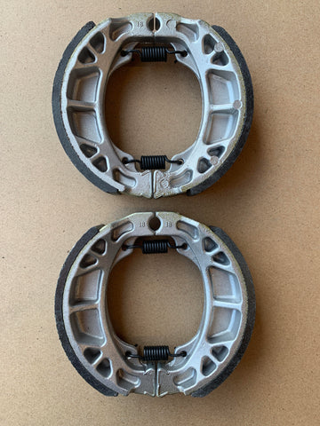 Front and Rear Brake Shoes: Honda NH125 NH 125 (1983)