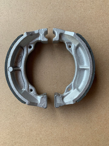 Front Brake Shoes Suzuki CS50 CS 50 (1982-1984)