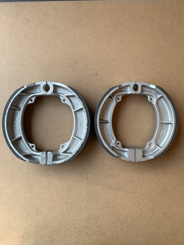 Front and Rear Brake Shoes: Kawasaki KDX250 KDX 250 (1980-1981)