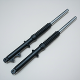Black Fork Legs Suzuki EN125 (2005-2006) Forks 30mm Stanchions